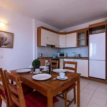 Sunset - 2 Bedroom Costa Adeje (Tenerife)